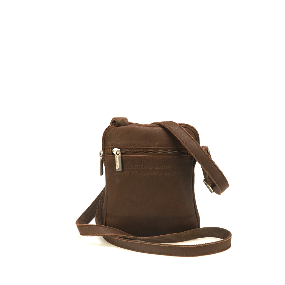 Oscar leather body bag