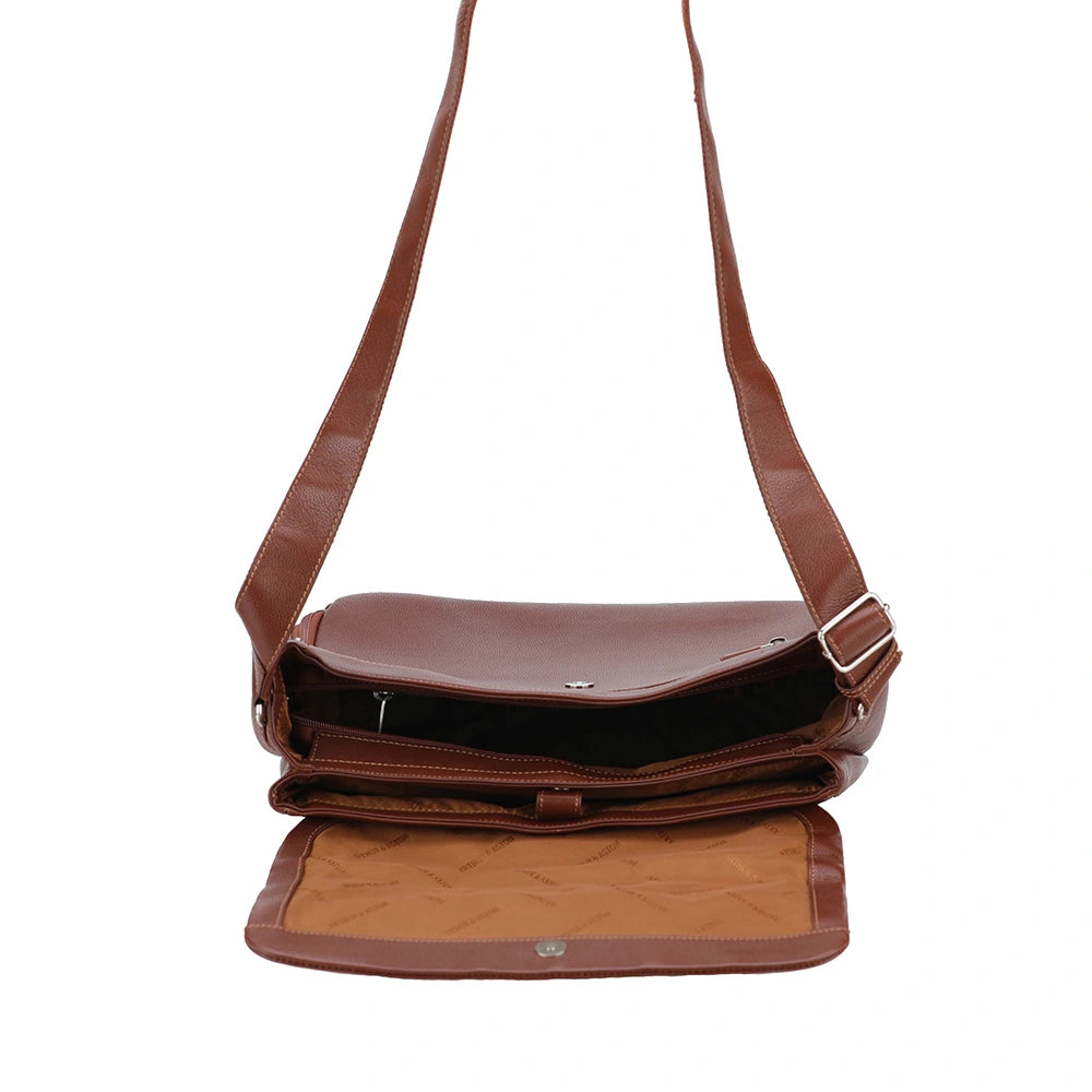 Dorian Small Leather Messenger Bag