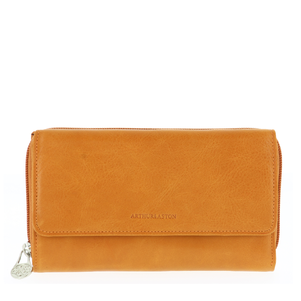 Oiled Leather Flap Checkbook Holder Companion