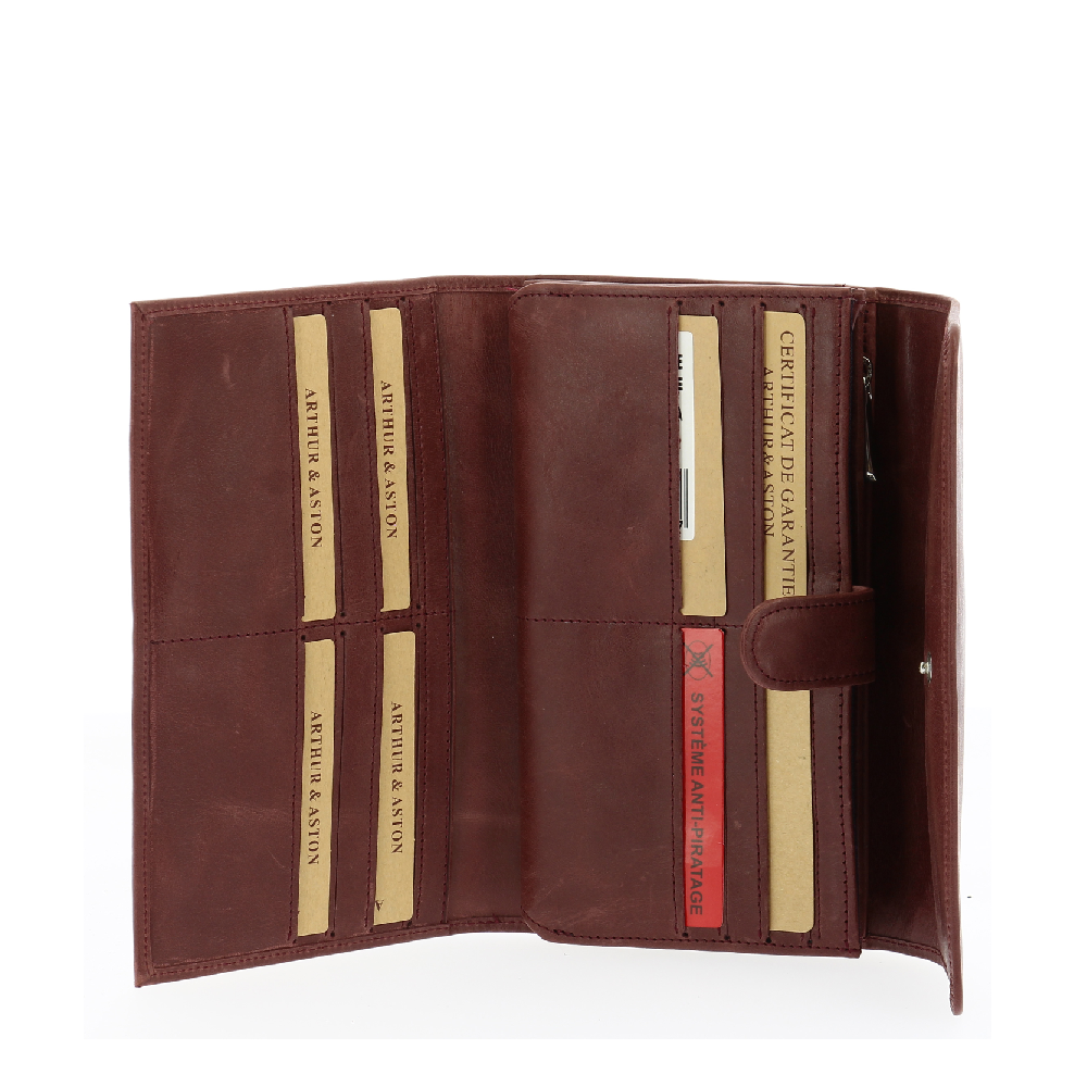 Oiled cowhide leather flap companion