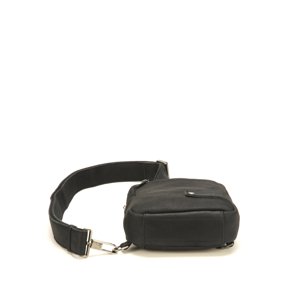 Oscar leather body bag