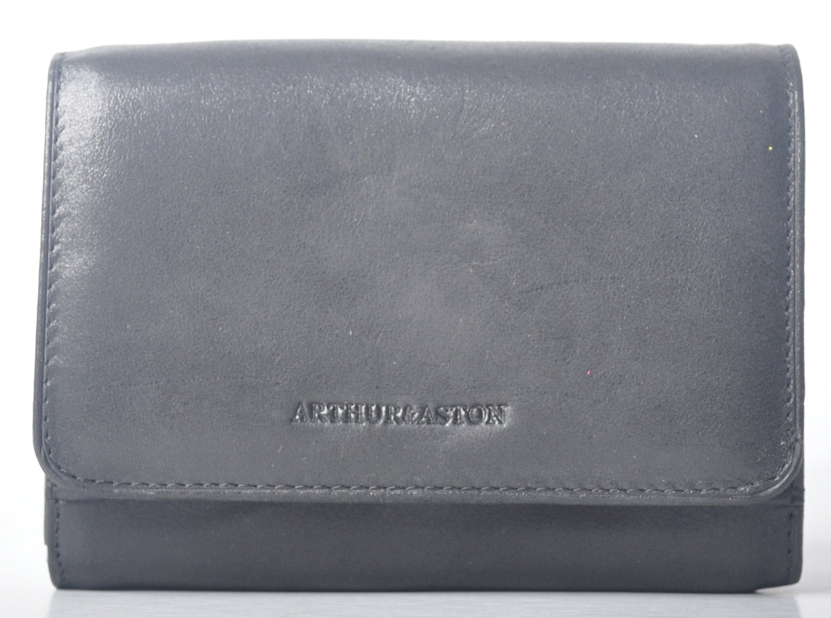 Oiled cowhide leather wallet Pink